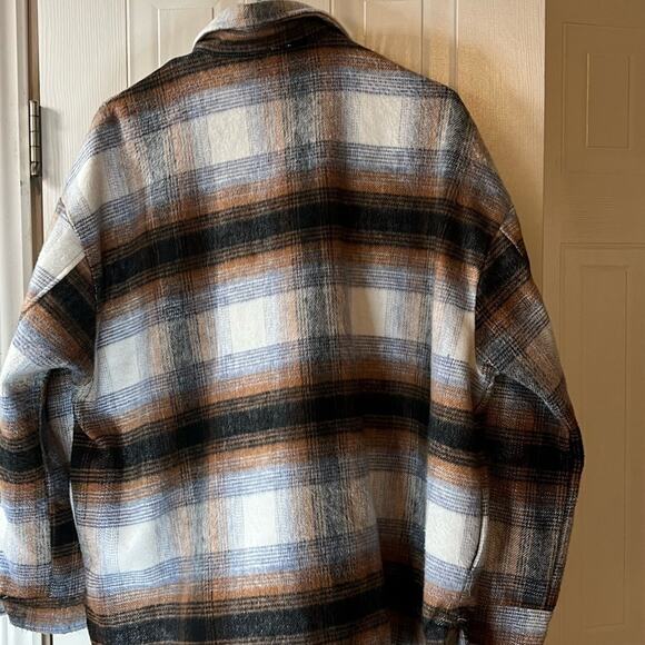 WOMAN’S jacket - Picture 5 of 7